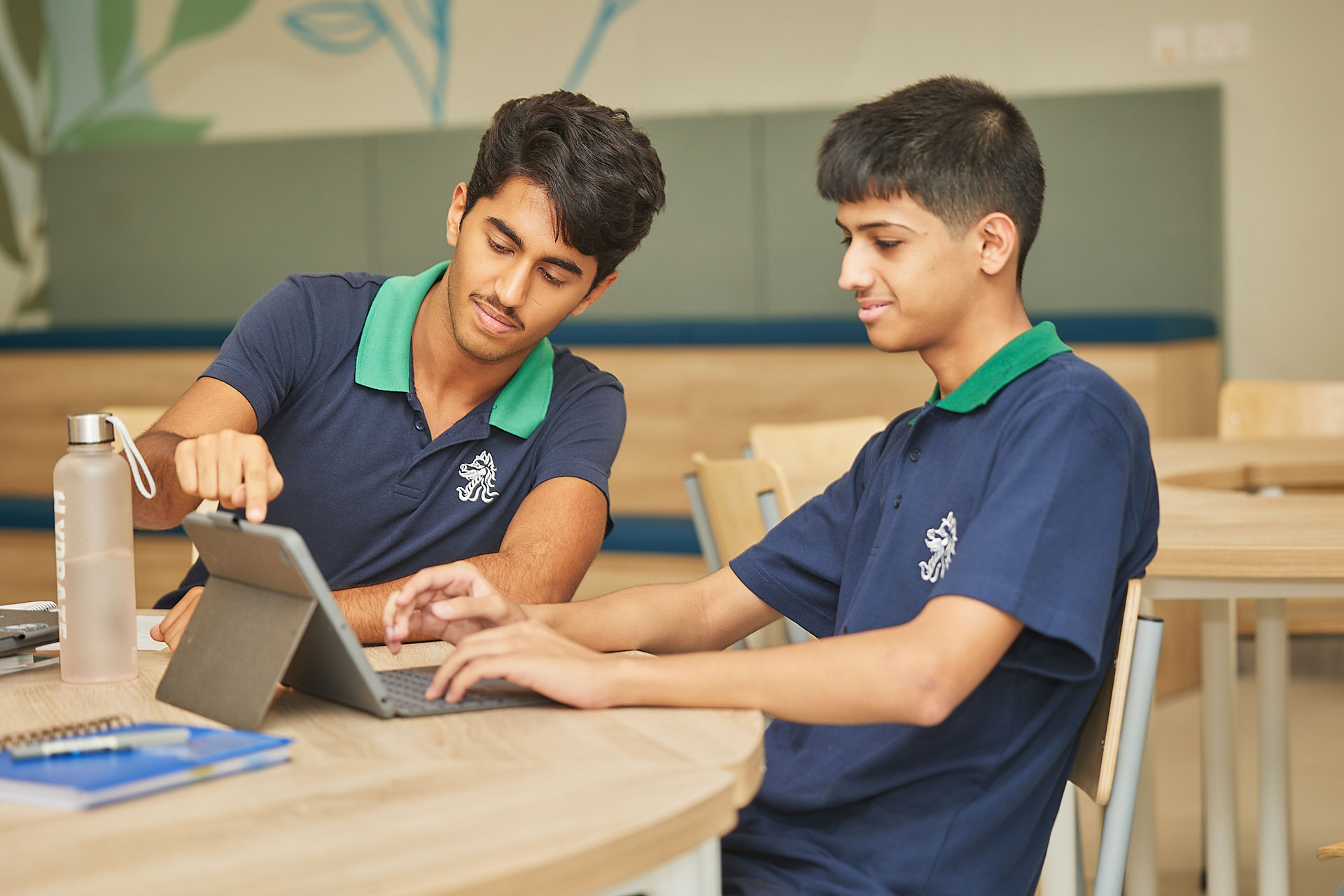 تمكين قادة الغد اليوم